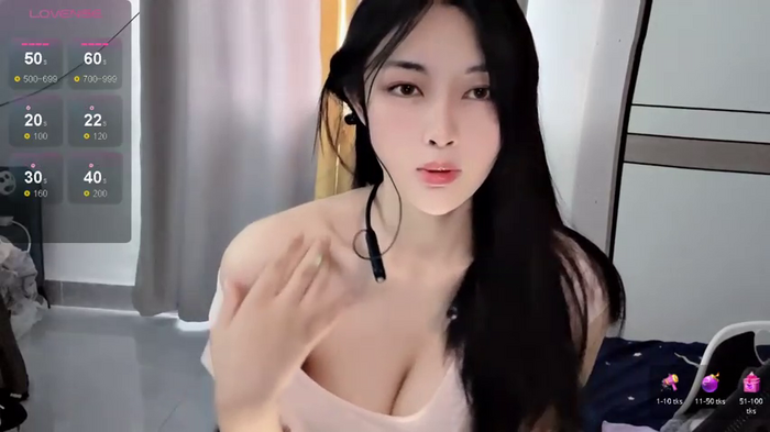 MayaSally