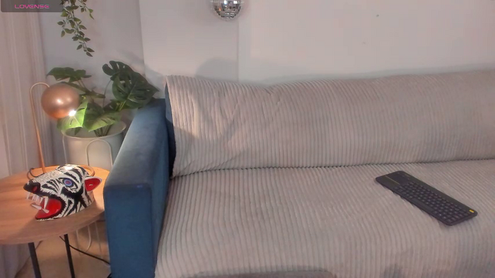freya_bella_
