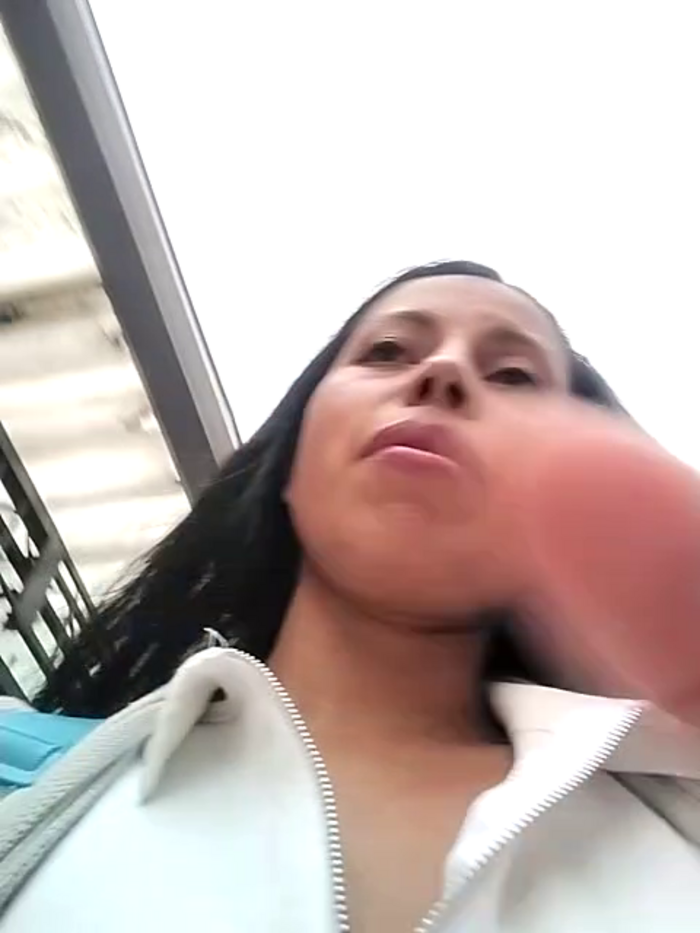 _andrea30