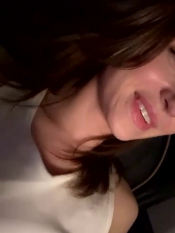-AngelAri-