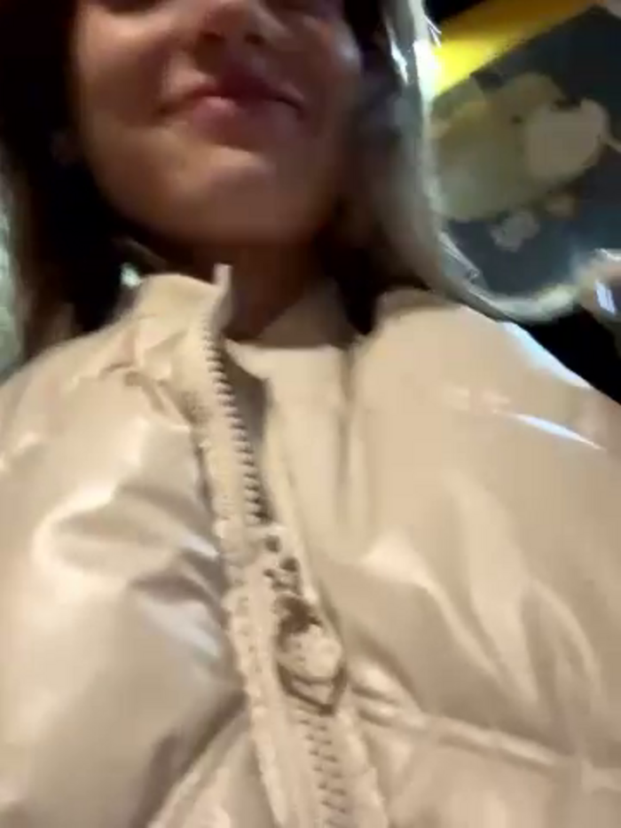 -AngelAri-