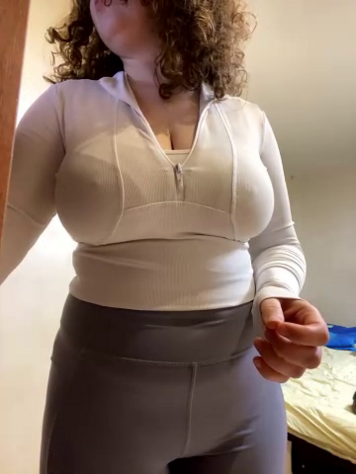 _hot_mommy_2