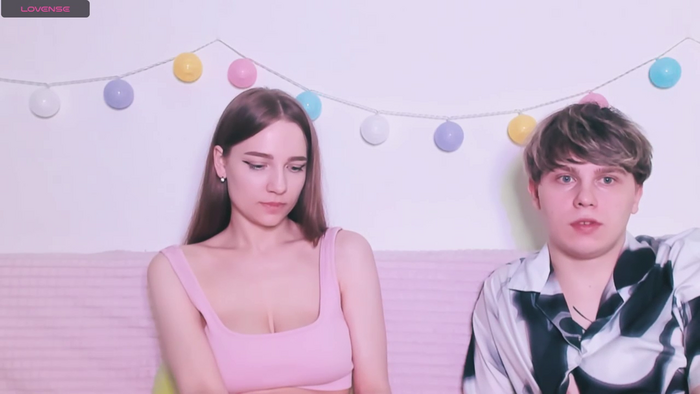 Emily_and_Ilumi