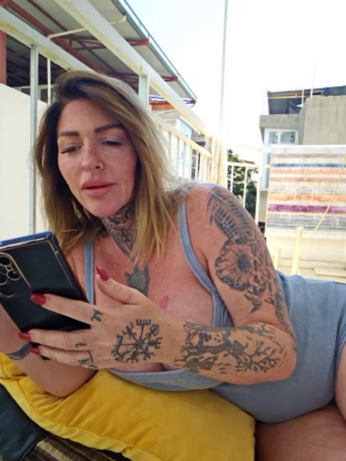 Tattooed_curvy_mommaxoxo