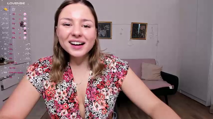 ThreeshaWhite
