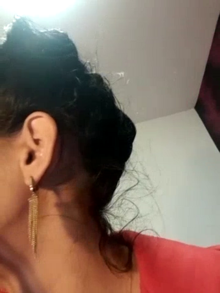 BrunetteBabe69
