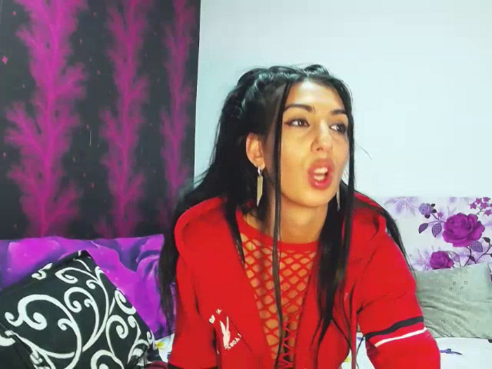 BrunetteBabe69