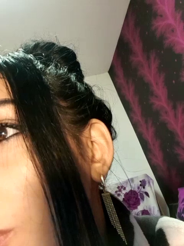 BrunetteBabe69