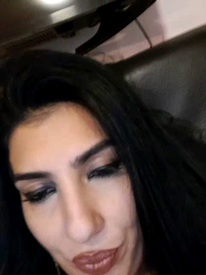 BrunetteBabe69