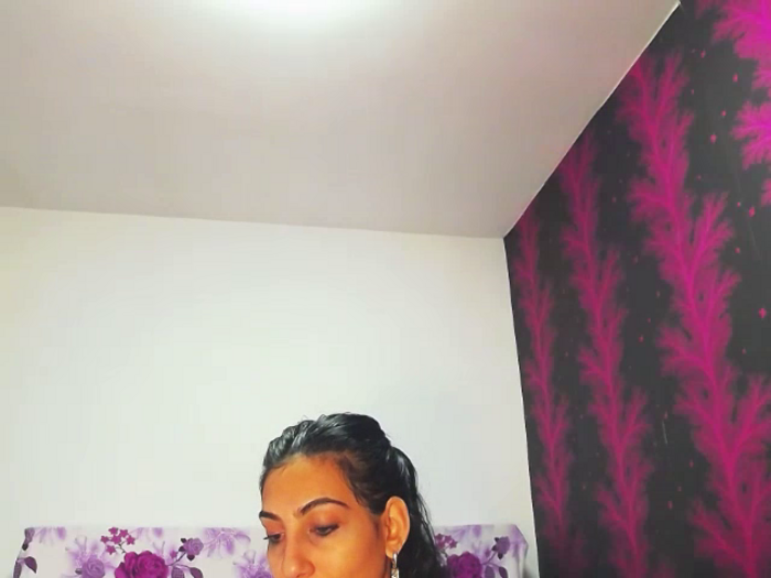 BrunetteBabe69
