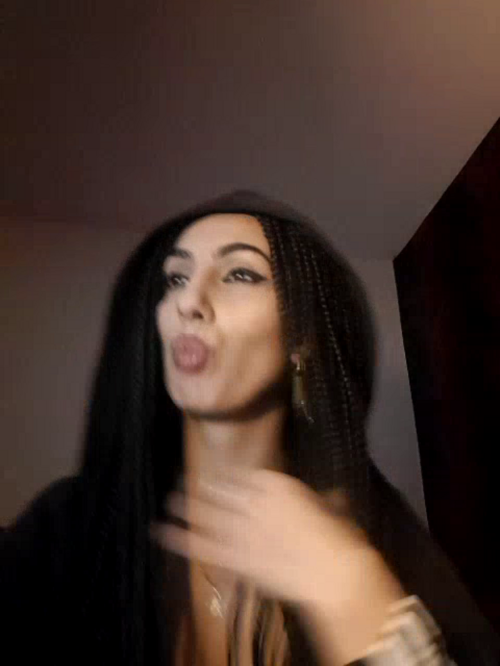 BrunetteBabe69