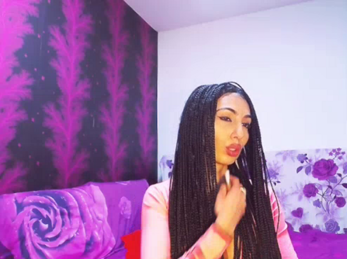 BrunetteBabe69