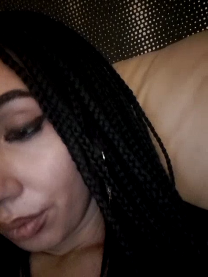BrunetteBabe69