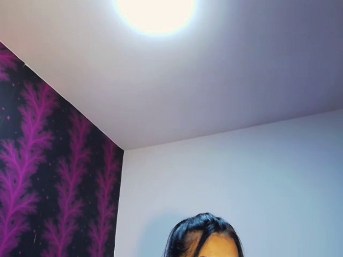 BrunetteBabe69