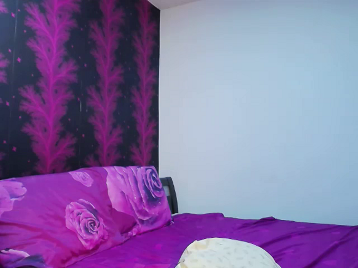 BrunetteBabe69