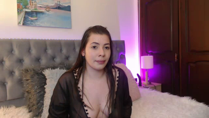 VanessaClose