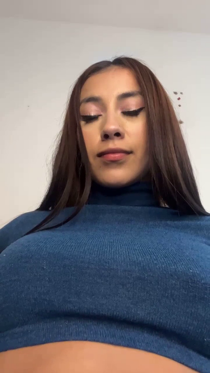 AnyaJay
