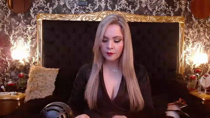 VictoriiaGray