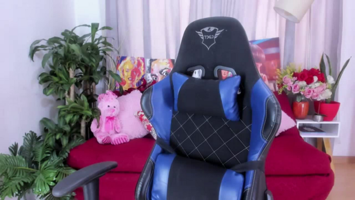 VikkyRose