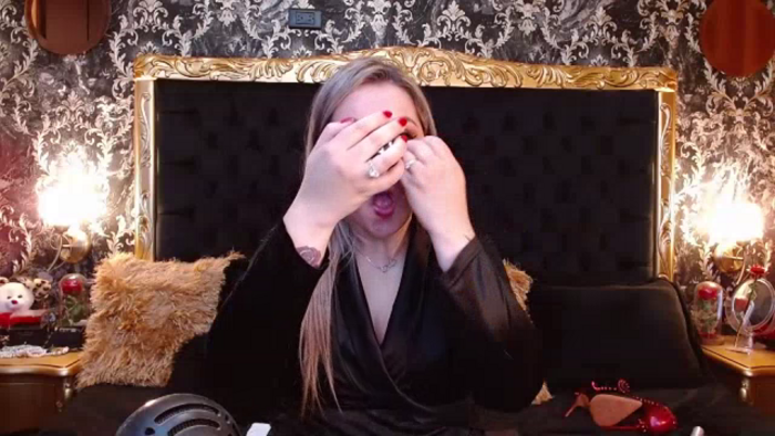 VictoriiaGray