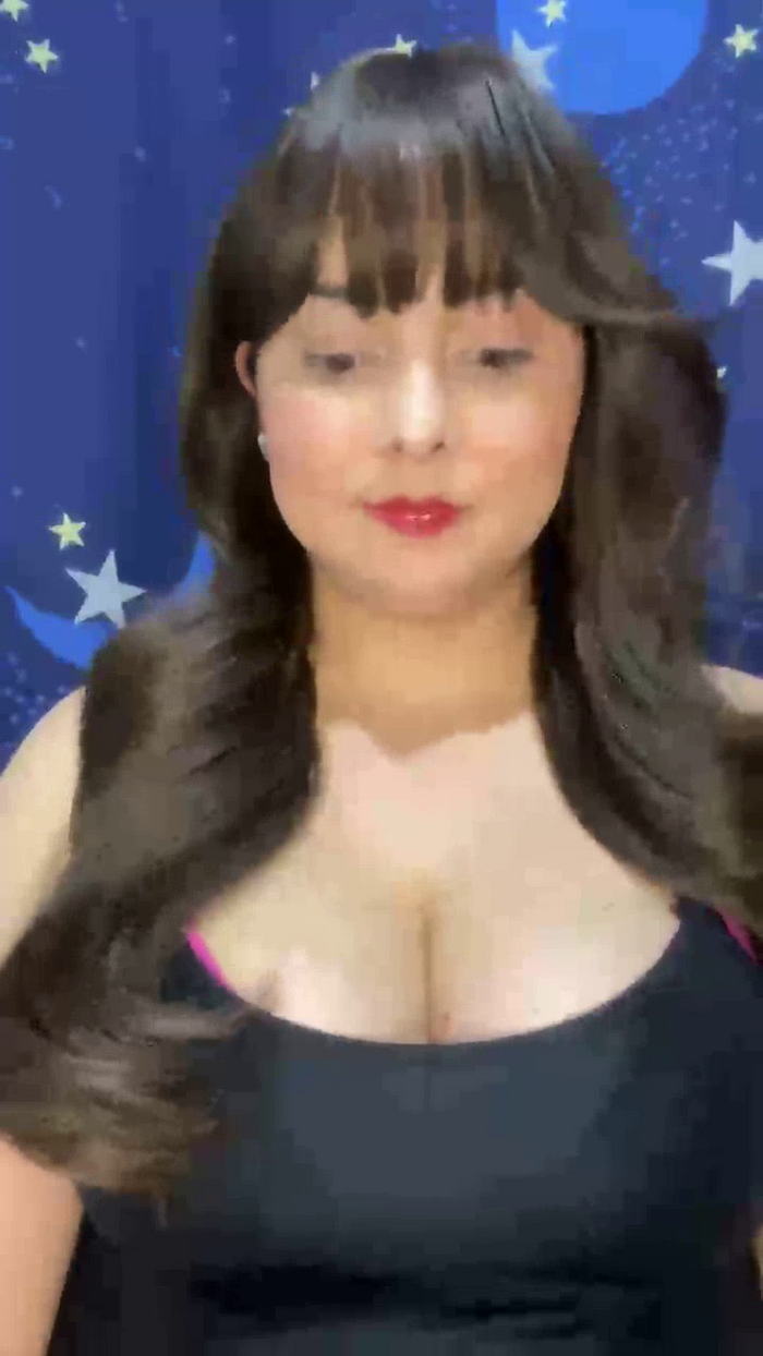 VikkyRose