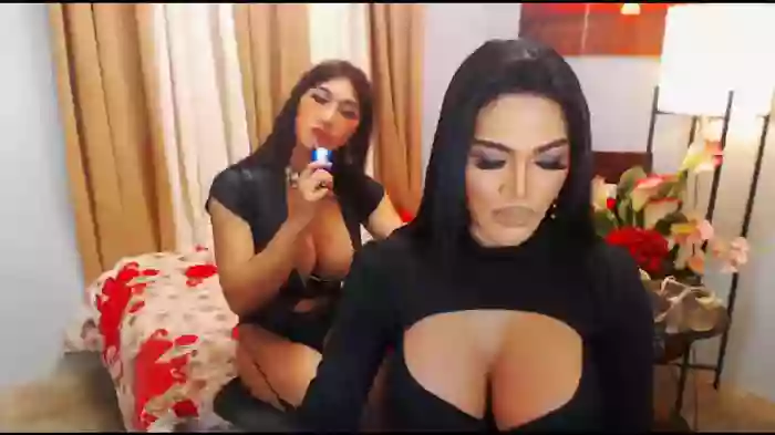 2023/12/12/xlovecam-ramonatorresangelinaduos-12-28-13