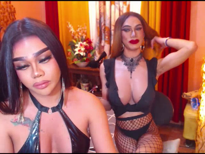 TwoLoadedQueens