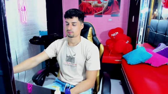 DavidBigCockStrong