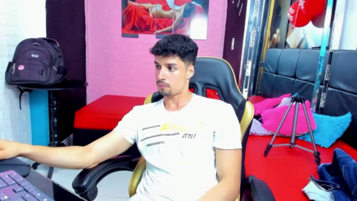 DavidBigCockStrong