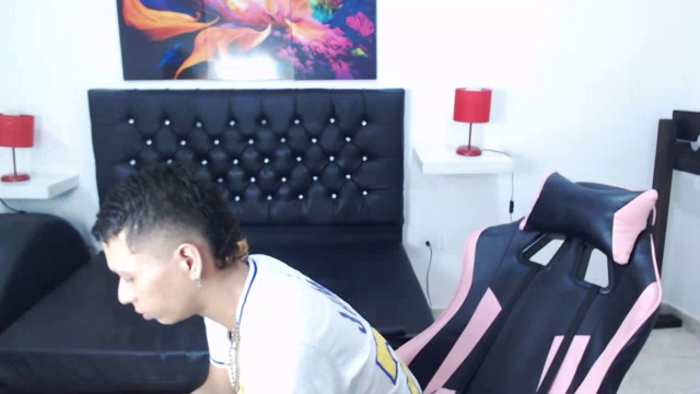 JamesFuckAshly