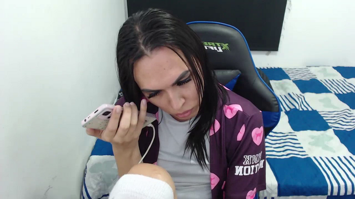MollyXDamiam