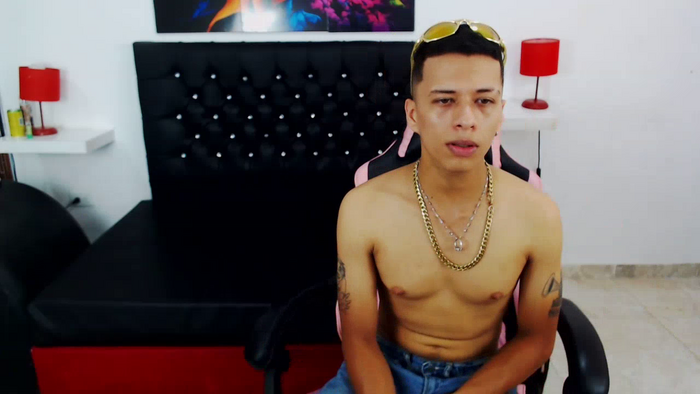 JamesFuckAshly