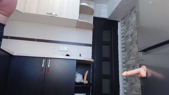 TheHottestBlonde