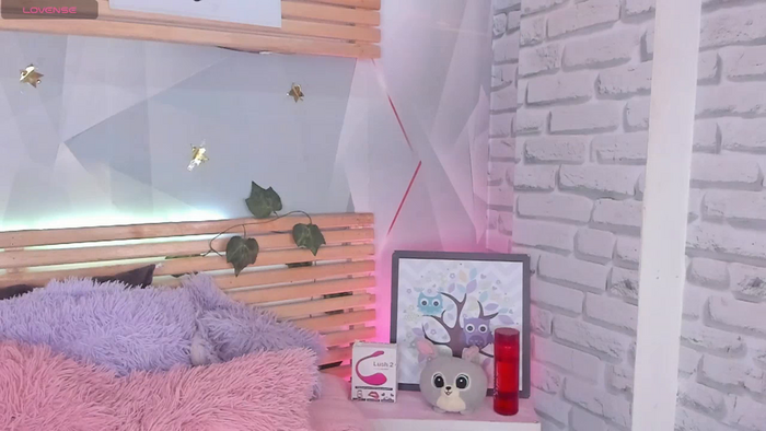 LindaWatsong
