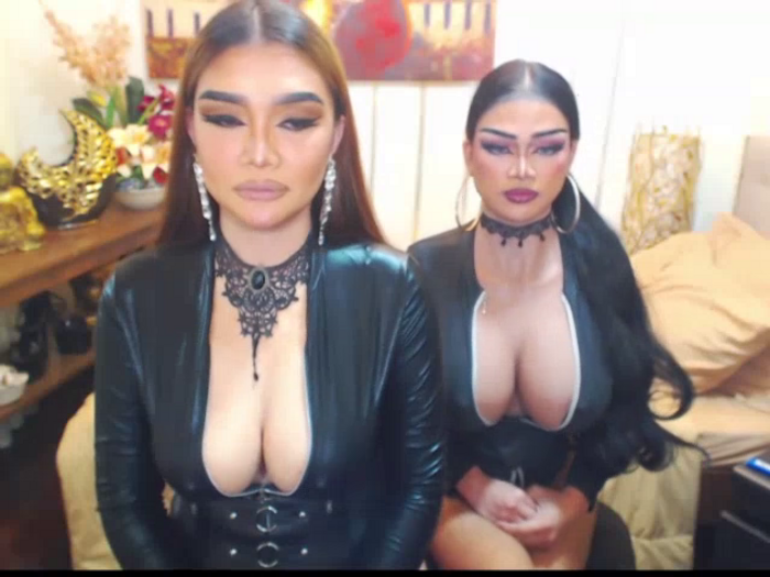 KristalHotAllanaDuos