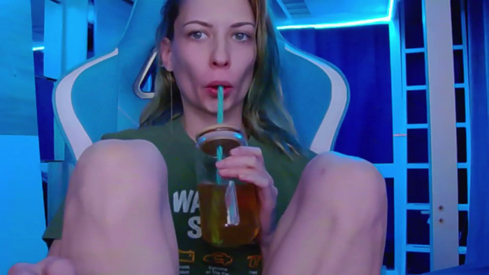 KaroKaroline