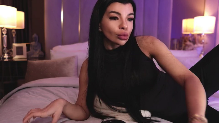EleniaDevons