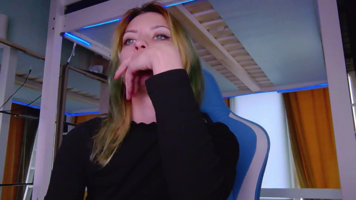KaroKaroline
