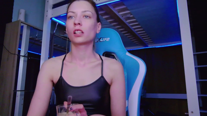 KaroKaroline