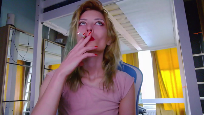 KaroKaroline