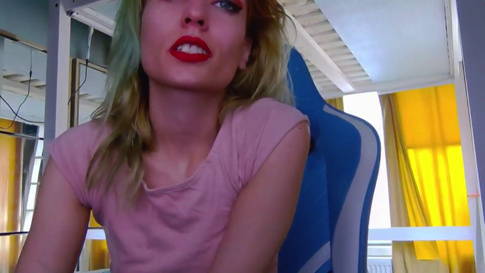 KaroKaroline