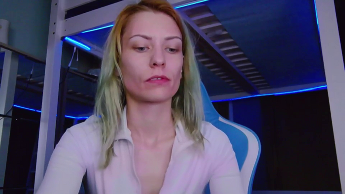 KaroKaroline