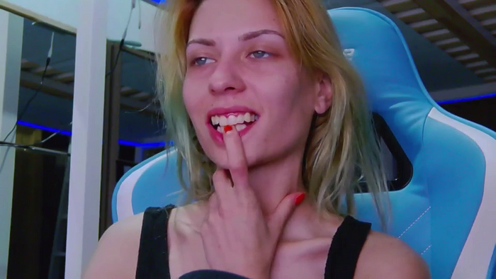 KaroKaroline