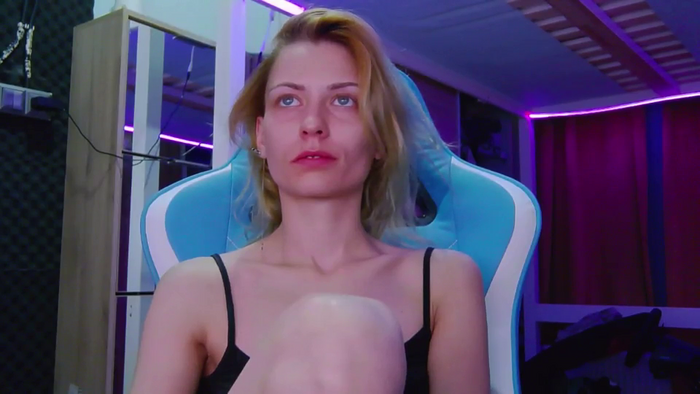 KaroKaroline