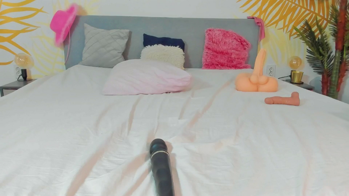 Pinkyishere