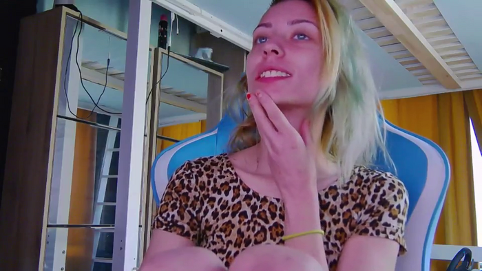 KaroKaroline