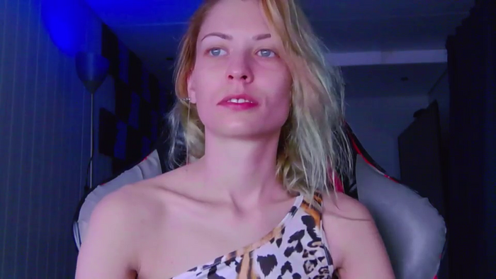 KaroKaroline