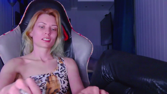 KaroKaroline