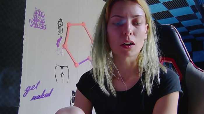 KaroKaroline