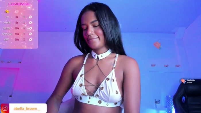 abella_brown
